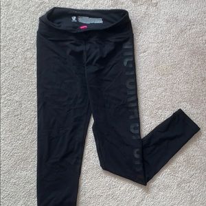 Victoria’s Secret sport leggings
